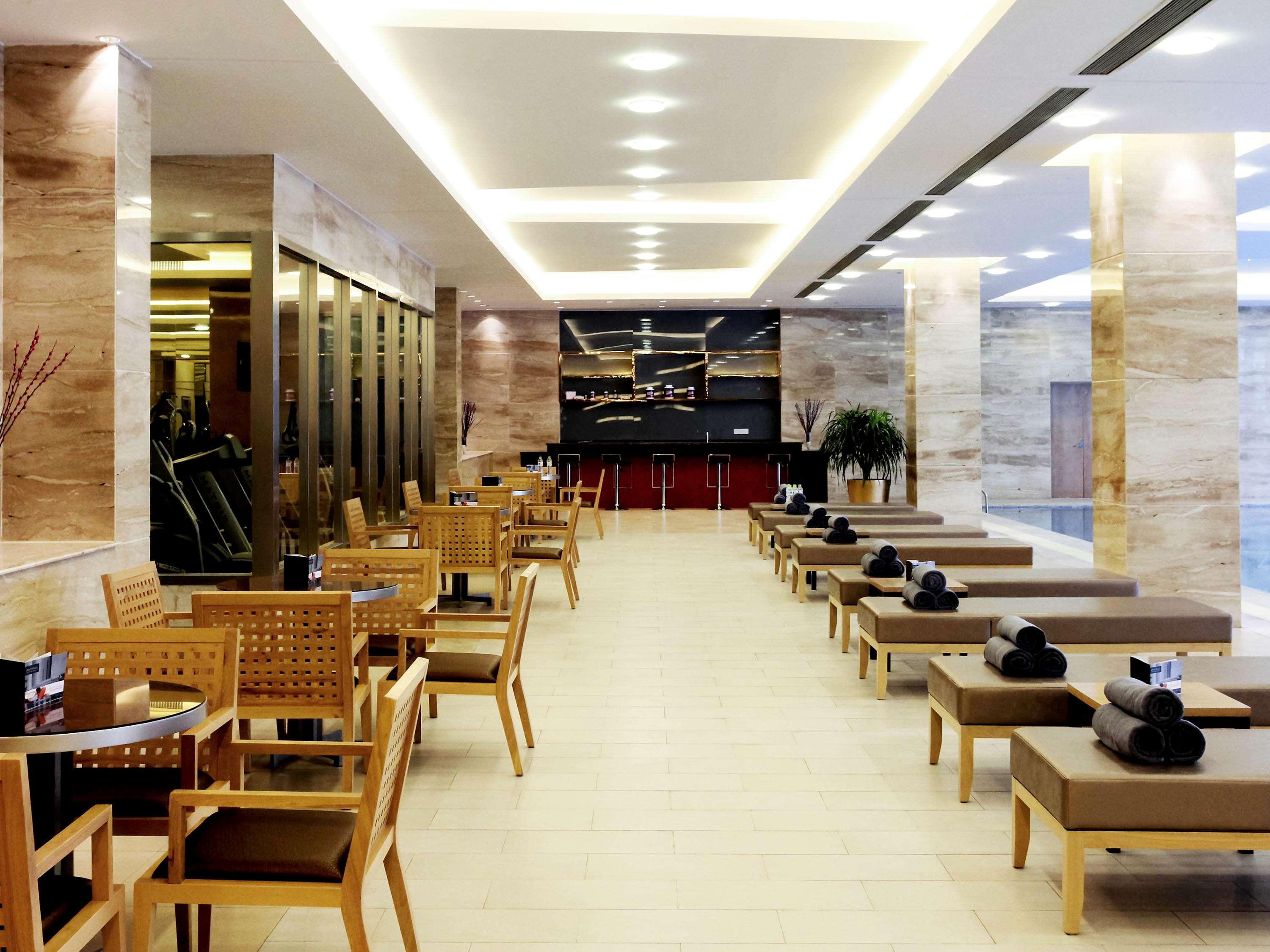 Pullman Linyi Lushang Екстериор снимка