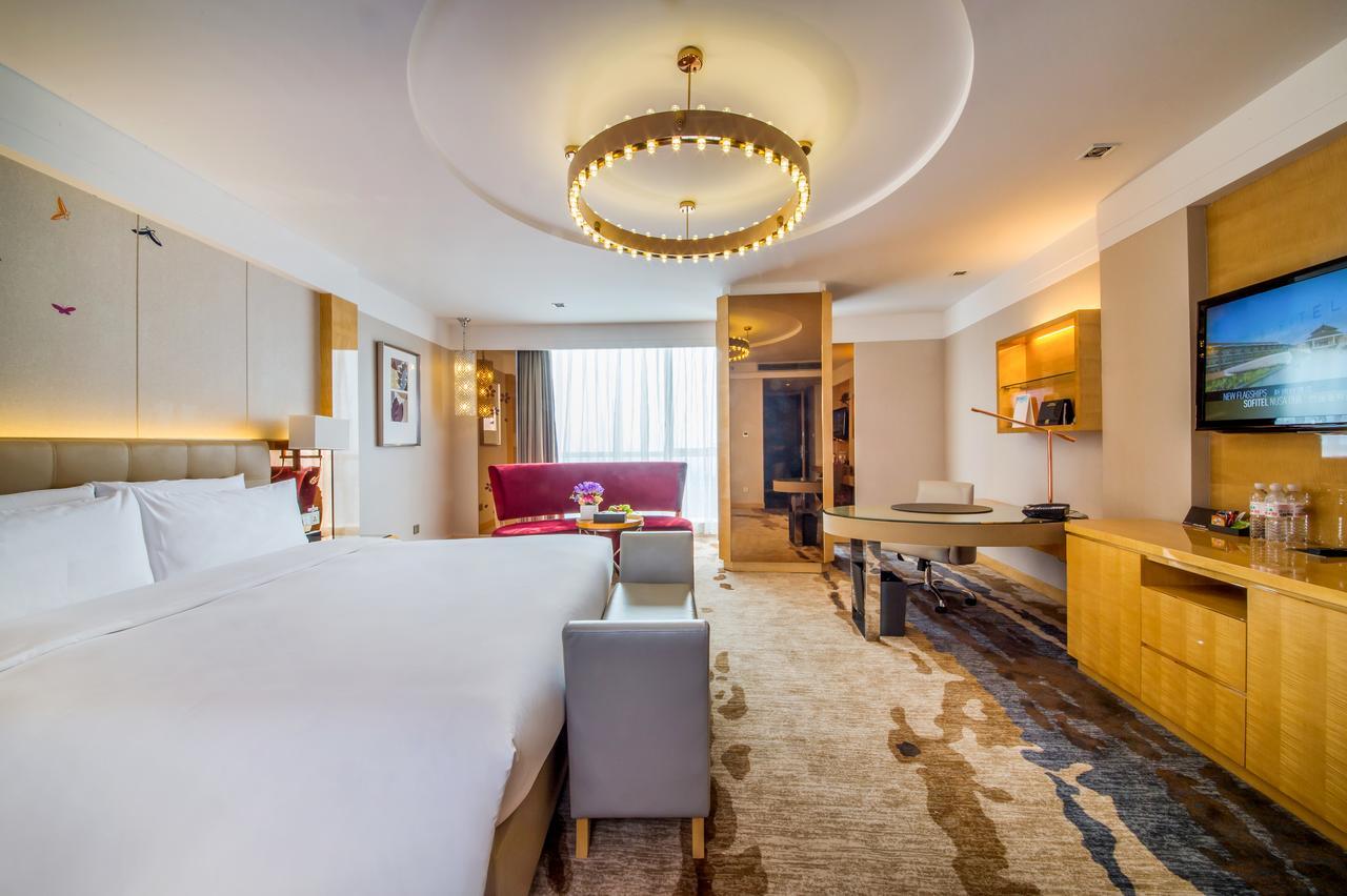 Pullman Linyi Lushang Екстериор снимка
