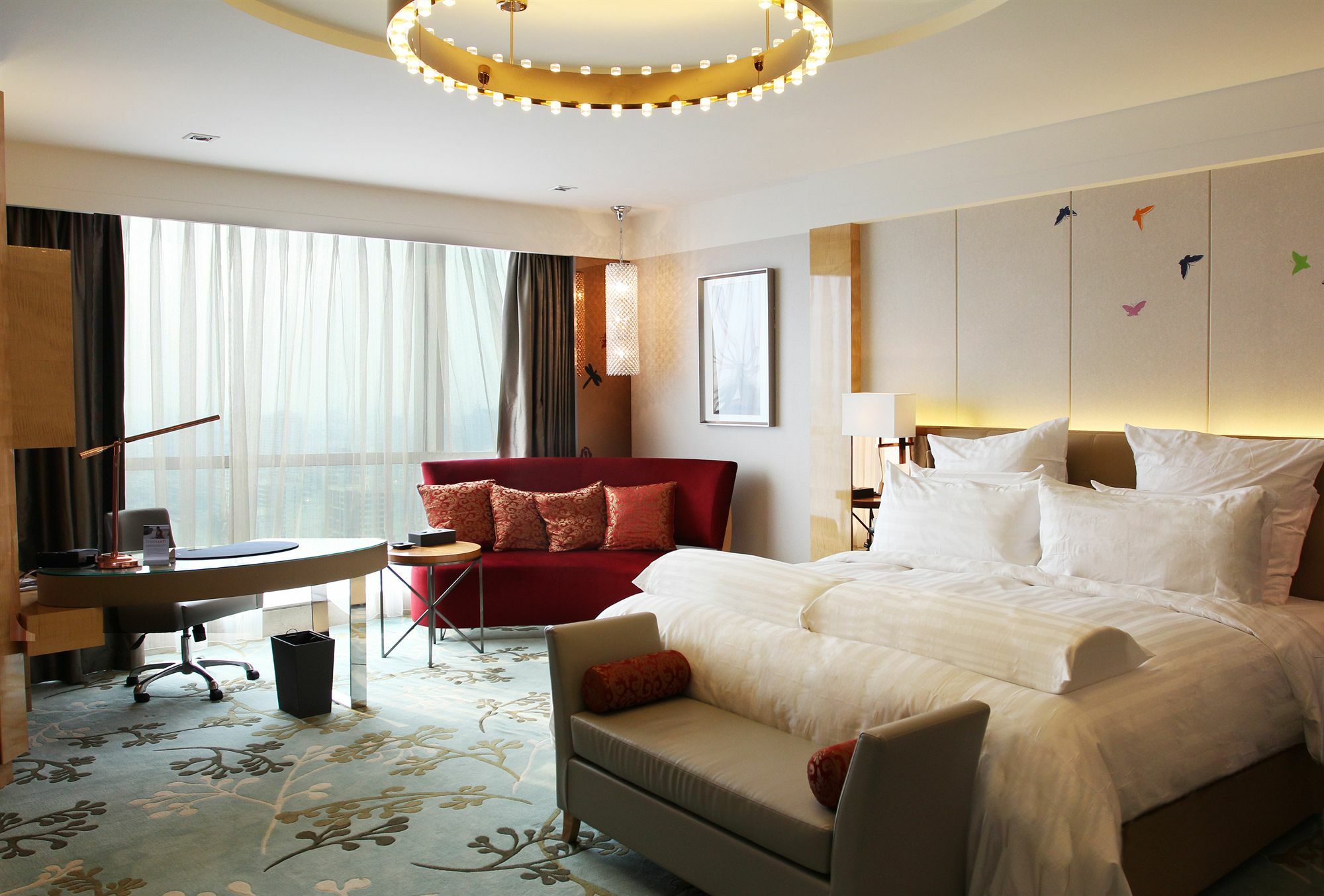 Pullman Linyi Lushang Екстериор снимка